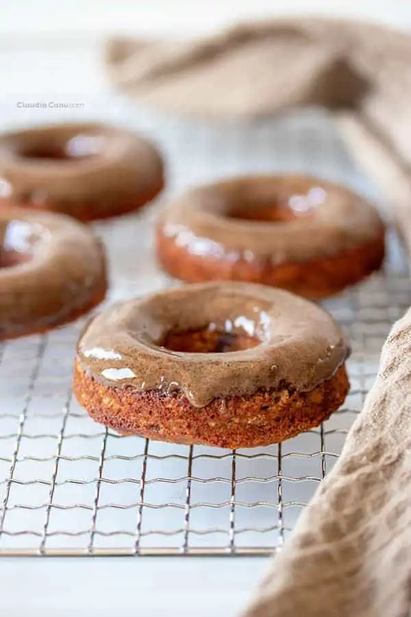 Baked Donuts Filled with Healthy Nutella 