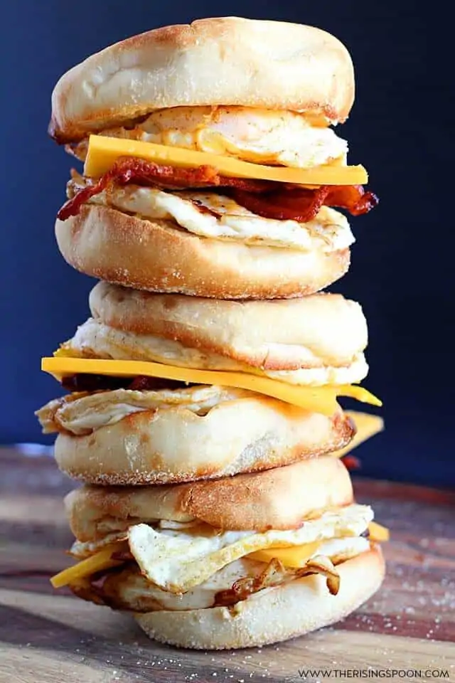 Make-Ahead English Muffin Breakfast Sandwiches 